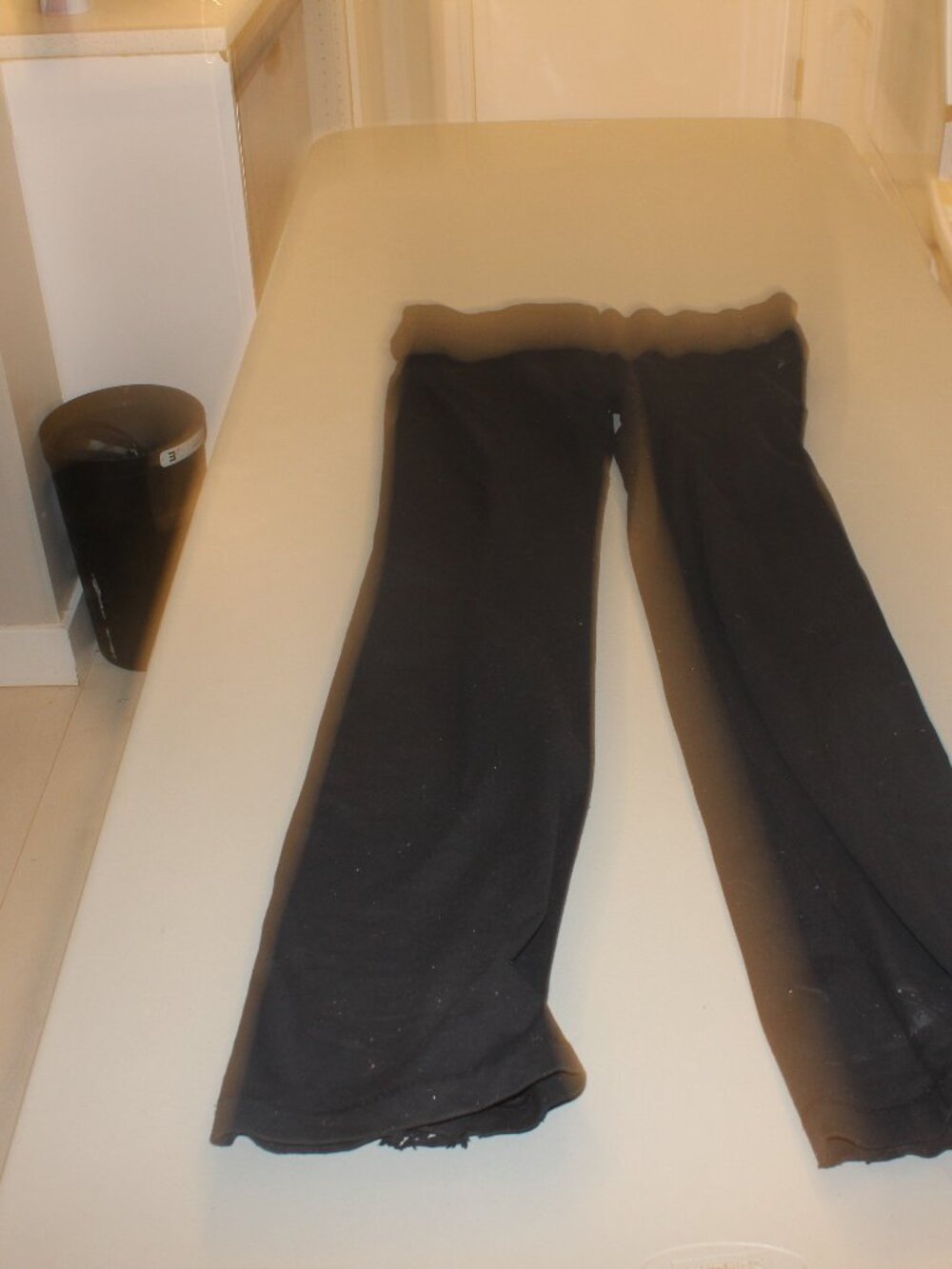 Black Lululemon  Crops Size 8 Or 10 ?
